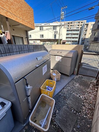 エステート武蔵野の物件外観写真